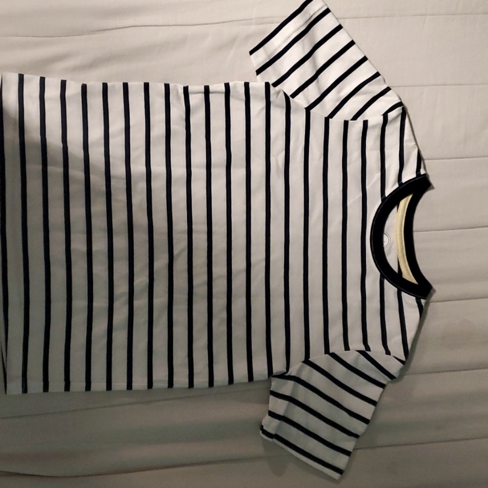 Wonder nation, medium (8), black and white